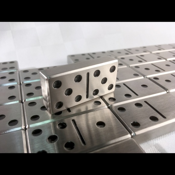 Other - Set of double 6 dominoes.